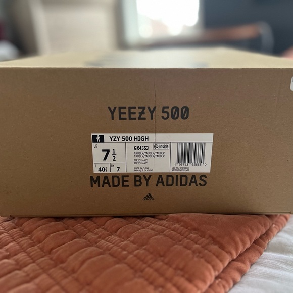 YEEZY 500 Boots - Picture 6 of 6